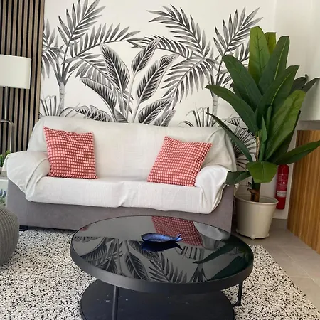 Alquilaencanarias Medano Arecas Apartment *