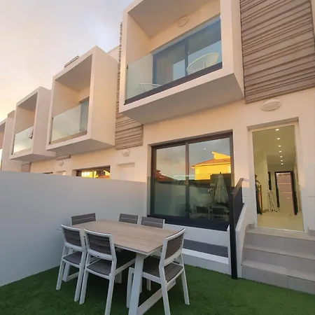 Alquilaencanarias Medano Arecas Apartment