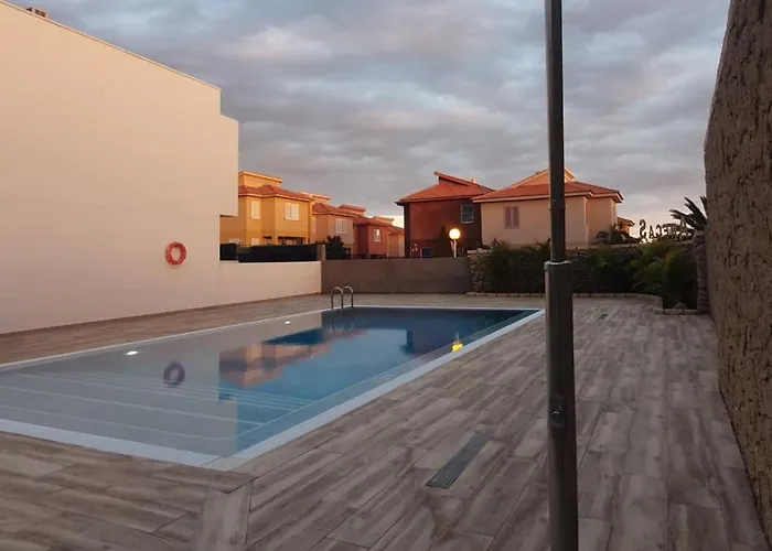 아파트 Alquilaencanarias Medano Arecas